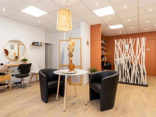 Aménagement d’un salon de coiffure à Courseulles-sur-Mer