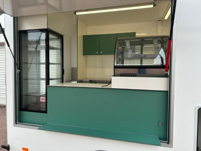 Aménagement d'un foodtruck soupe à Caen